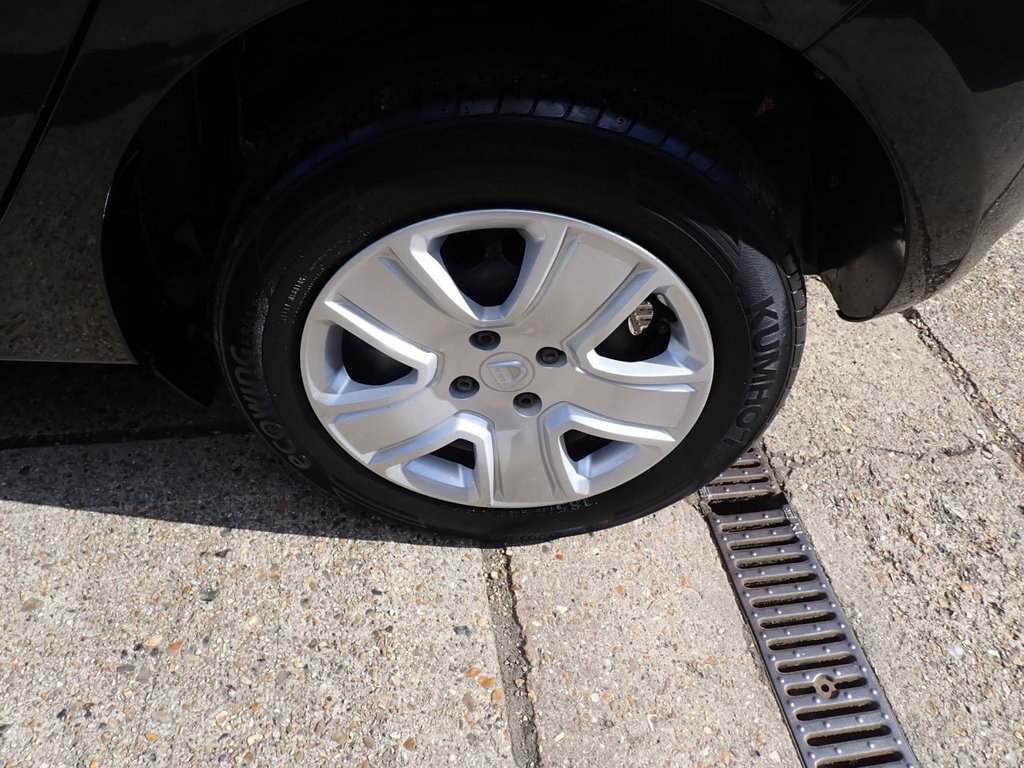 Used Dacia Sandero 2018 for sale - 76438983: Photo 38