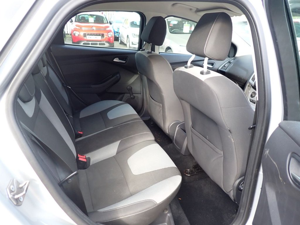 Used Ford Focus 2012 for sale - 76698673: Photo 10