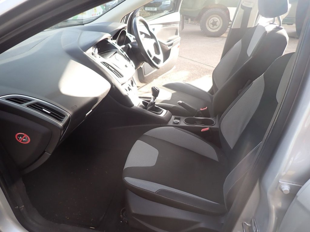 Used Ford Focus 2012 for sale - 76698673: Photo 13