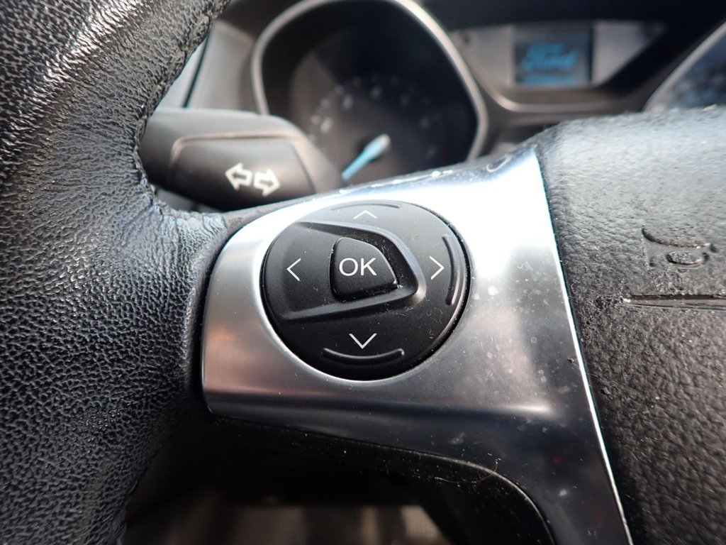 Used Ford Focus 2012 for sale - 76698673: Photo 18