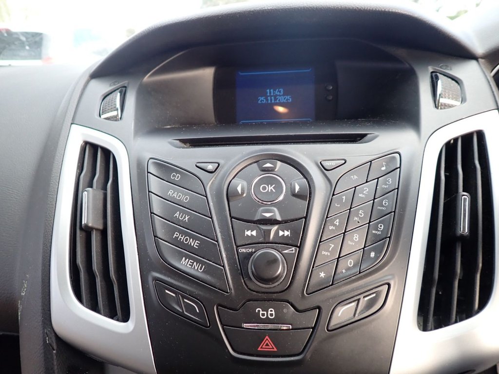 Used Ford Focus 2012 for sale - 76698673: Photo 21