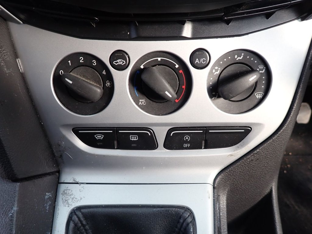 Used Ford Focus 2012 for sale - 76698673: Photo 22