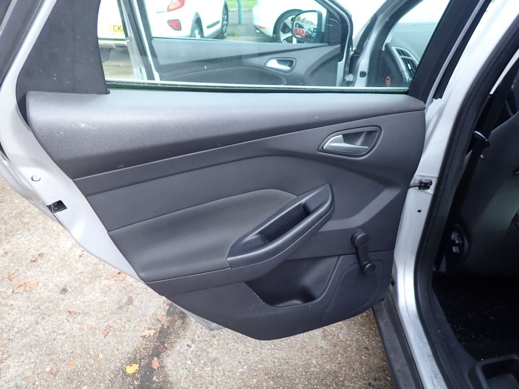 Used Ford Focus 2012 for sale - 76698673: Photo 35