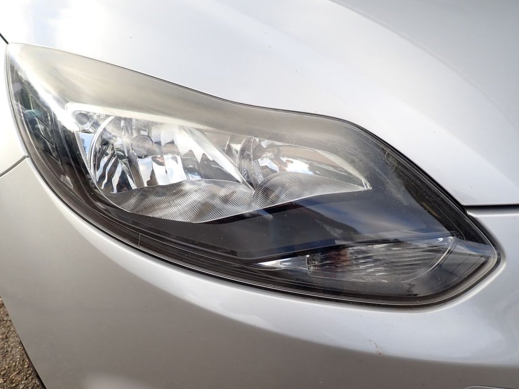 Used Ford Focus 2012 for sale - 76698673: Photo 37