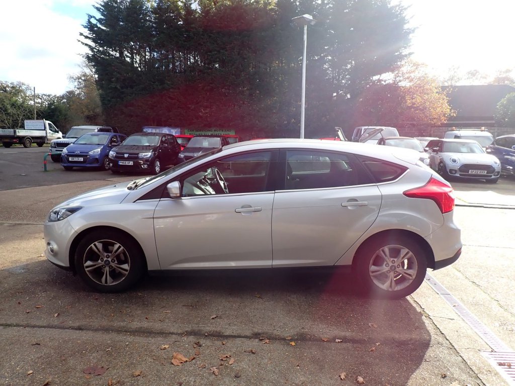 Used Ford Focus 2012 for sale - 76698673: Photo 6