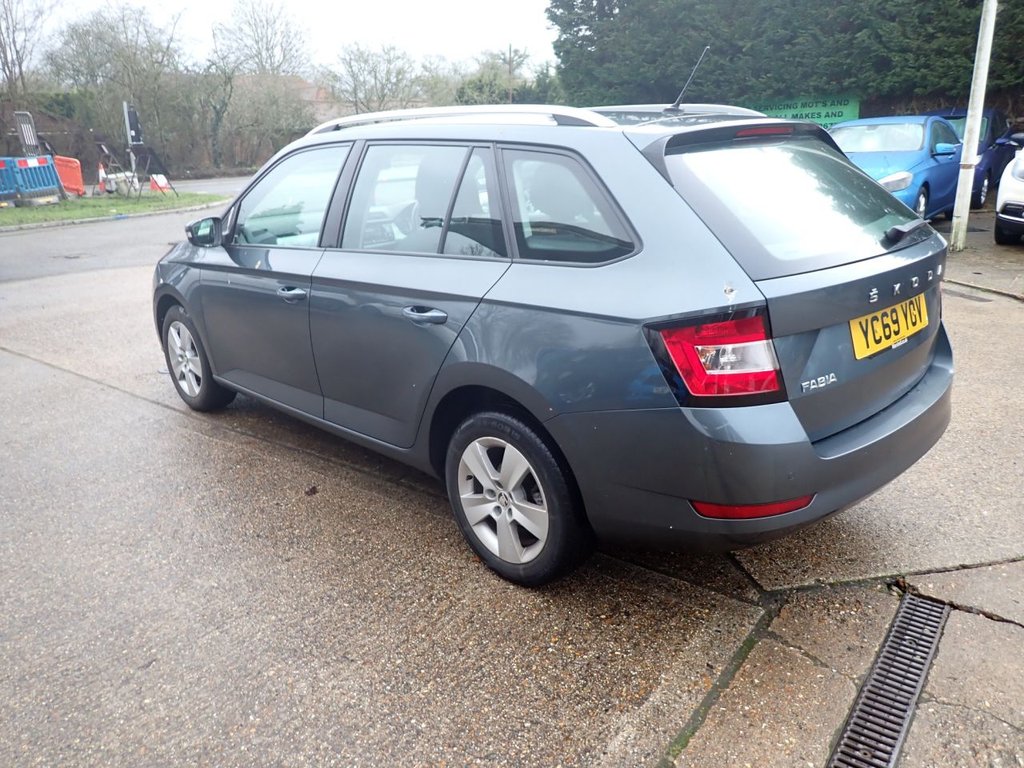 Used Skoda Fabia 2020 for sale - 77394550: Photo 3