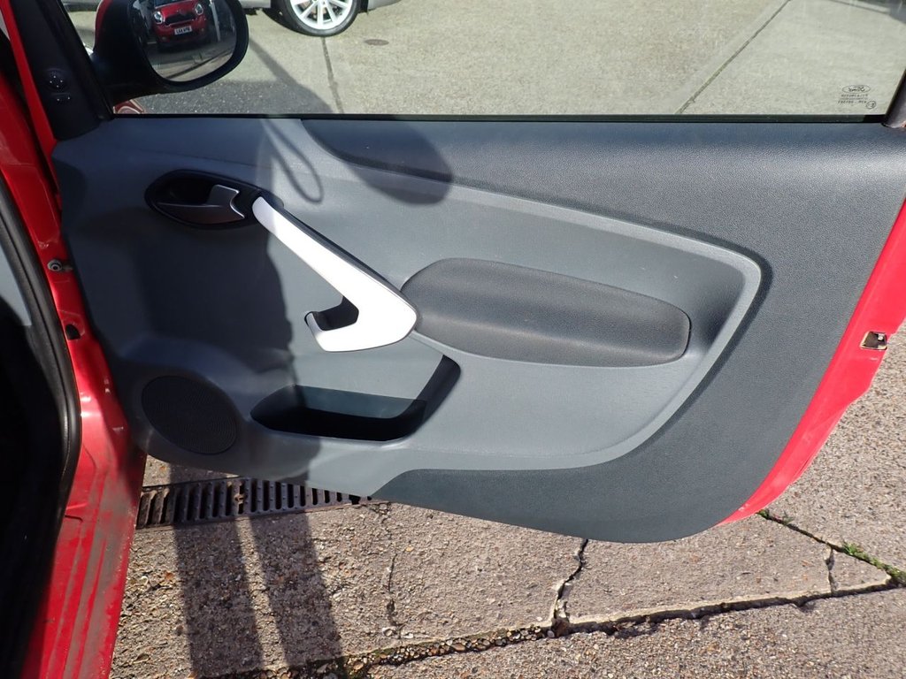 Used Ford Ka 2013 for sale - 76439410: Photo 25