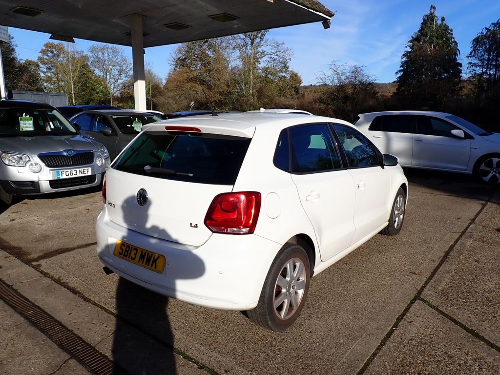 Used Volkswagen Polo 2013 for sale - 76768253: Photo 2