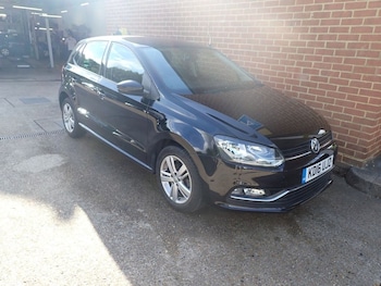 Used Volkswagen Polo 2016 for sale - 75716416: Photo