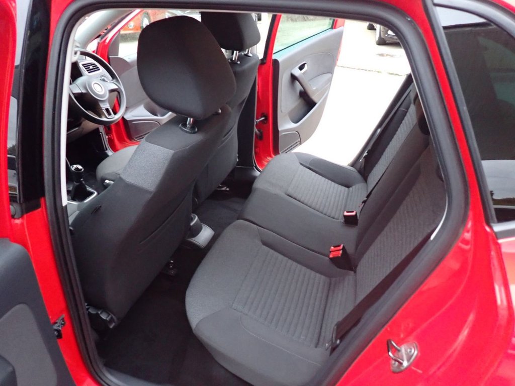 Used Volkswagen Polo 2013 for sale - 76356562: Photo 12