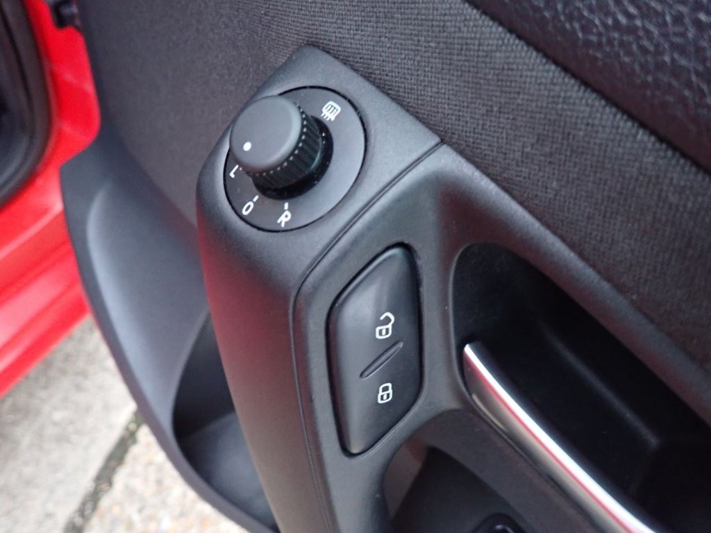 Used Volkswagen Polo 2013 for sale - 76356562: Photo 19