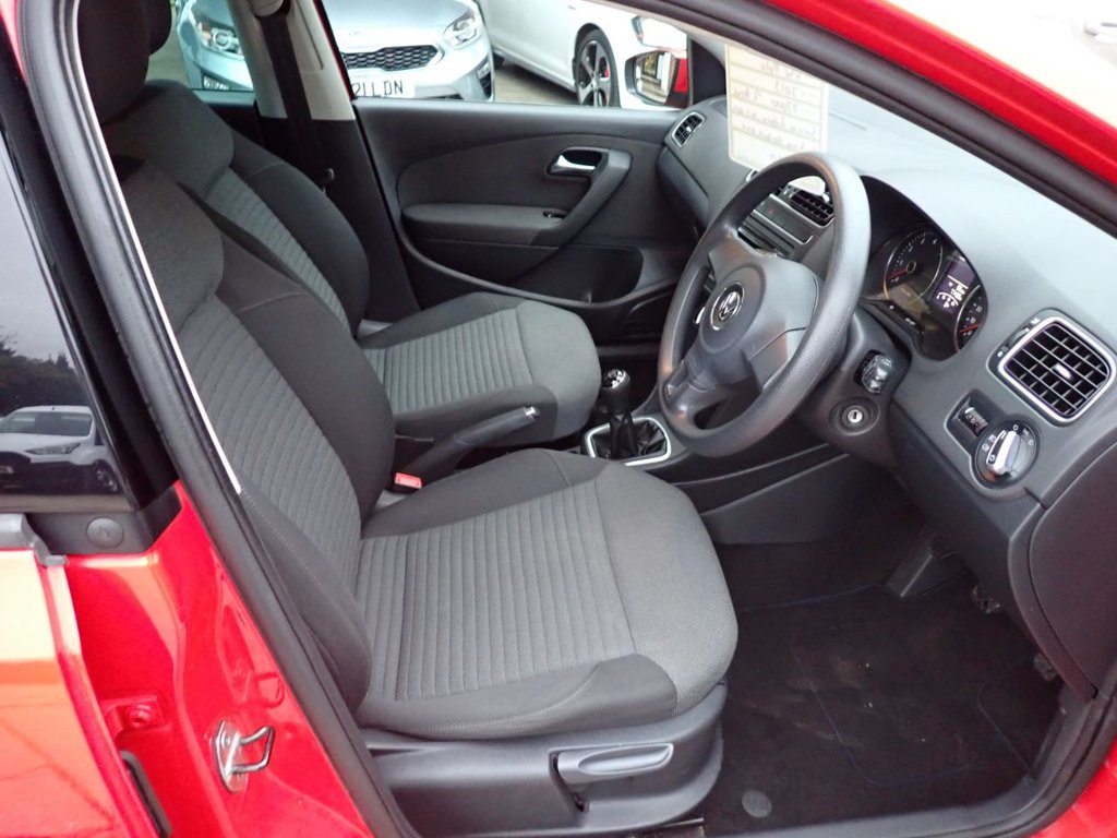 Used Volkswagen Polo 2013 for sale - 76356562: Photo 9