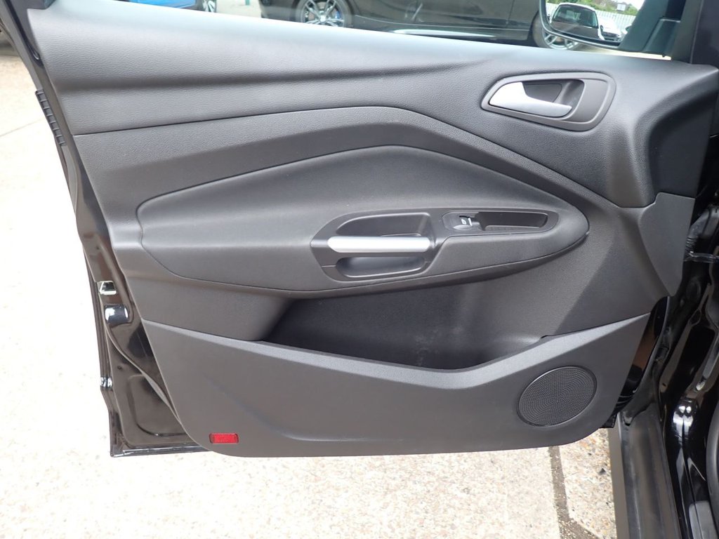 Used Ford Grand C-Max 2016 for sale - 76962239: Photo 26