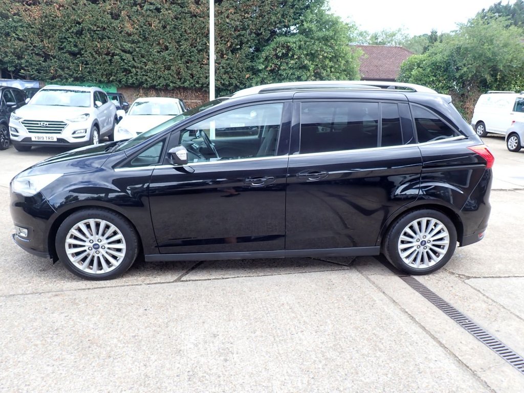 Used Ford Grand C-Max 2016 for sale - 76962239: Photo 6