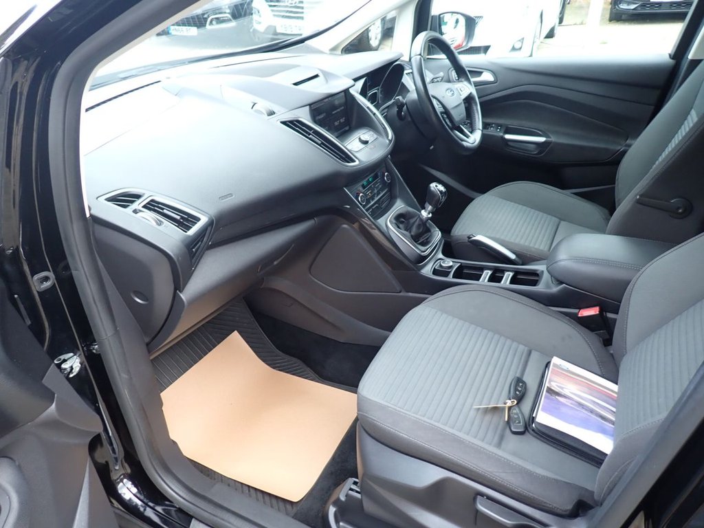 Used Ford Grand C-Max 2016 for sale - 76962239: Photo 9