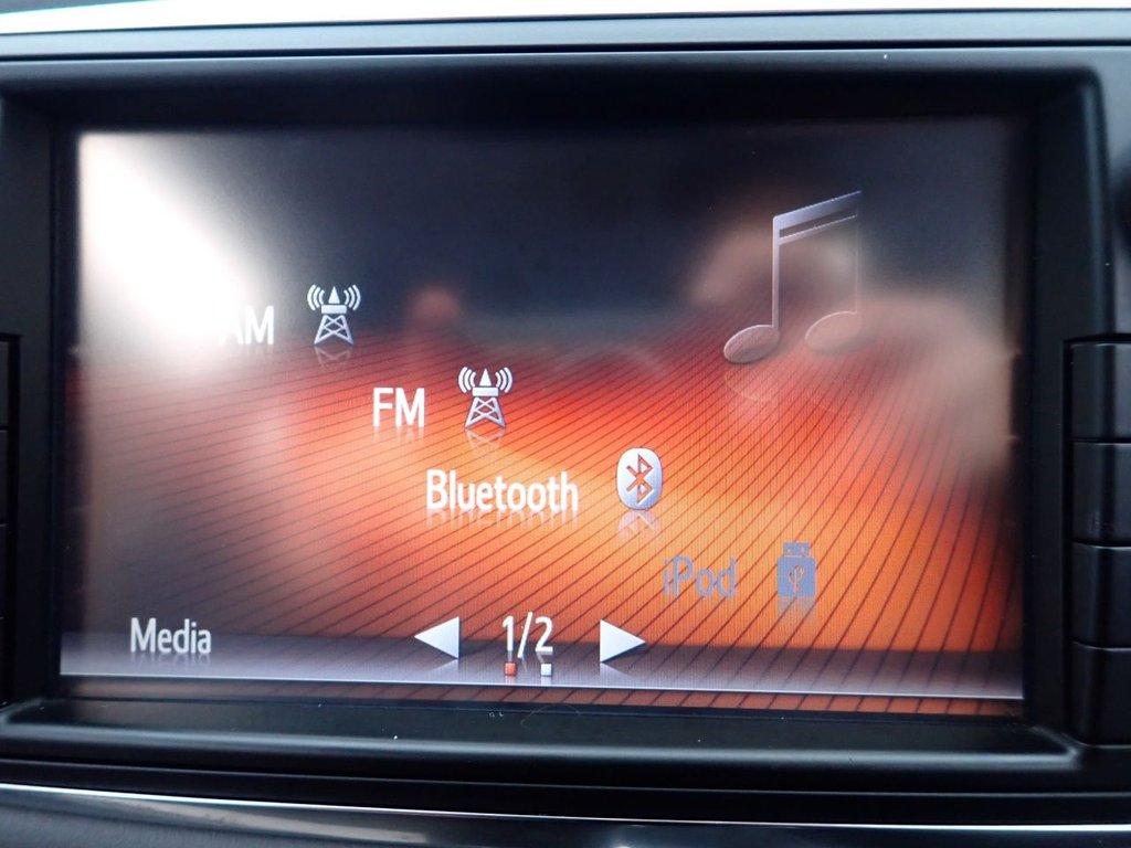 Used Toyota Yaris 2014 for sale - 77452355: Photo 24