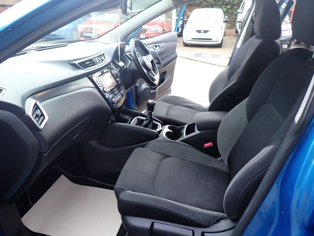 Used Nissan Qashqai 2017 for sale - 76439226: Photo 13