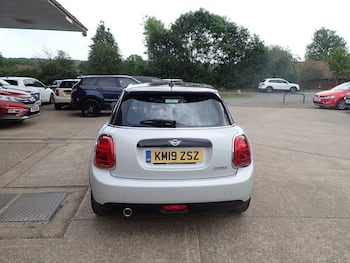 Used MINI Hatch 2019 for sale - 79842829: Photo
