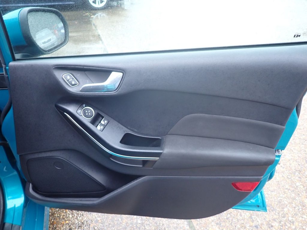 Used Ford Fiesta 2018 for sale - 77463601: Photo 36