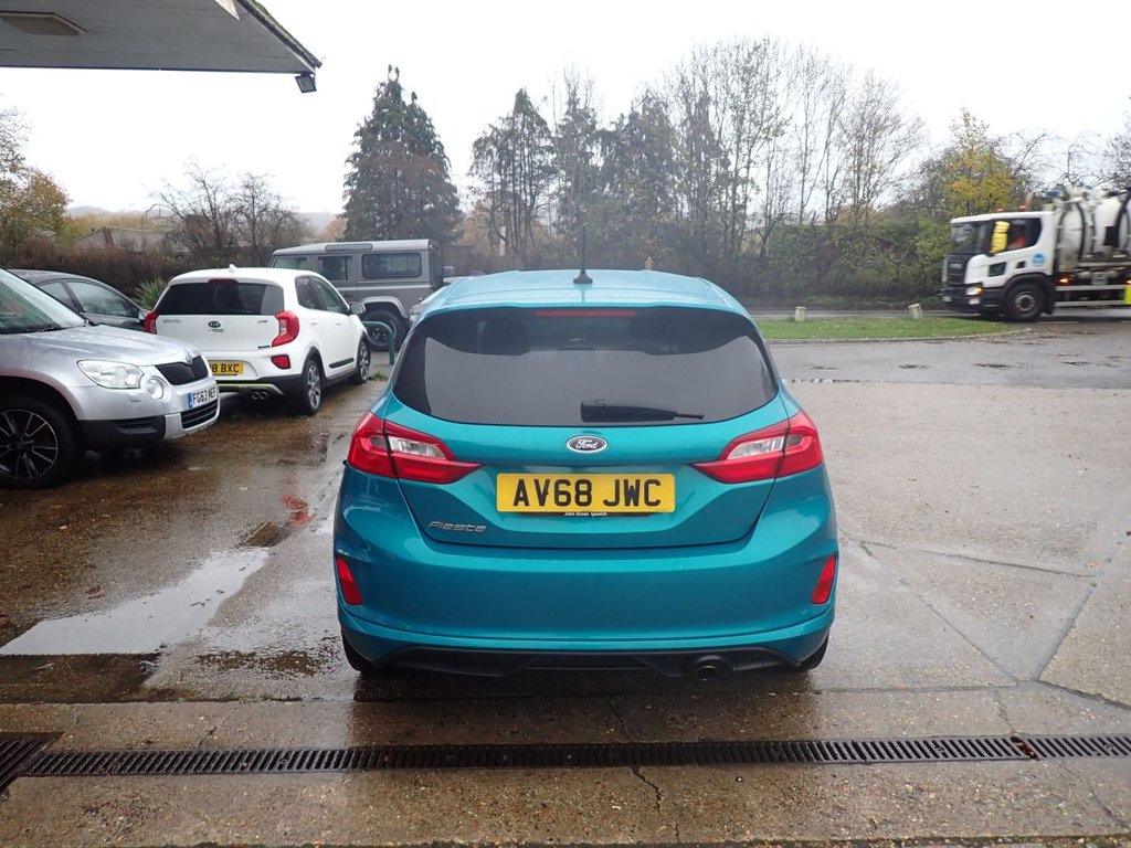 Used Ford Fiesta 2018 for sale - 77463601: Photo 4