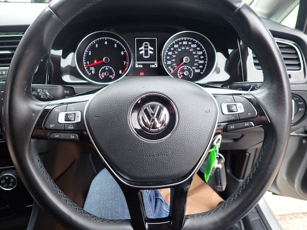 Used Volkswagen Golf 2014 for sale - 76223387: Photo 18