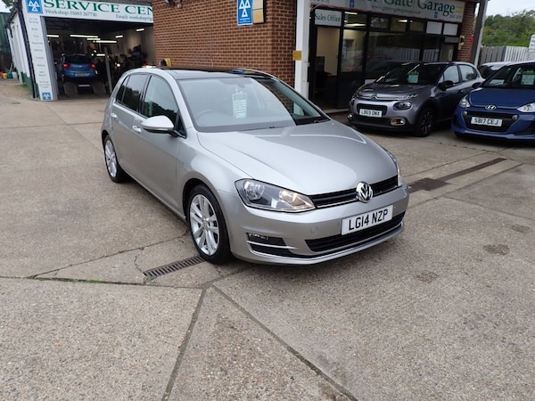 Used Volkswagen Golf 2014 for sale - 76223387: Photo 1