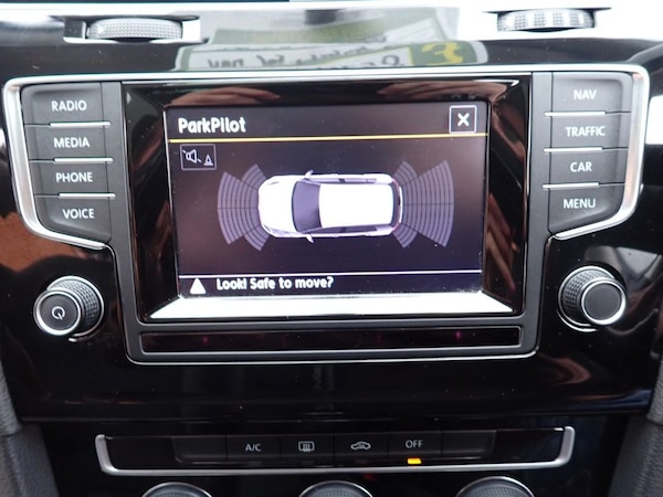 Used Volkswagen Golf 2014 for sale - 76223387: Photo 23