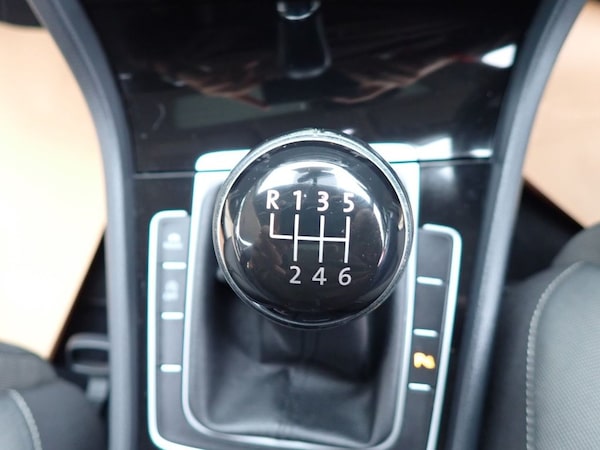 Used Volkswagen Golf 2014 for sale - 76223387: Photo 27
