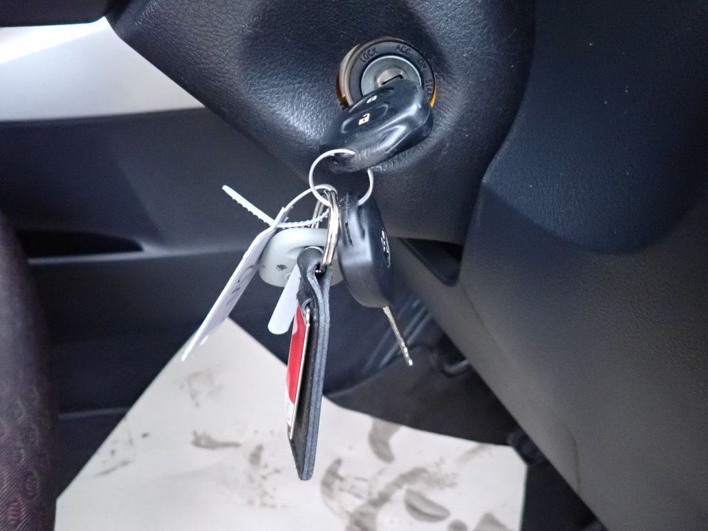 Used Toyota Verso 2010 for sale - 77287816: Photo 15