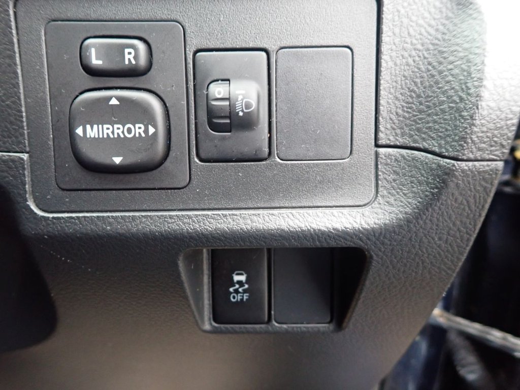 Used Toyota Verso 2010 for sale - 77287816: Photo 16