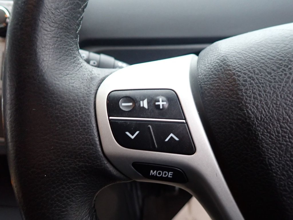 Used Toyota Verso 2010 for sale - 77287816: Photo 19