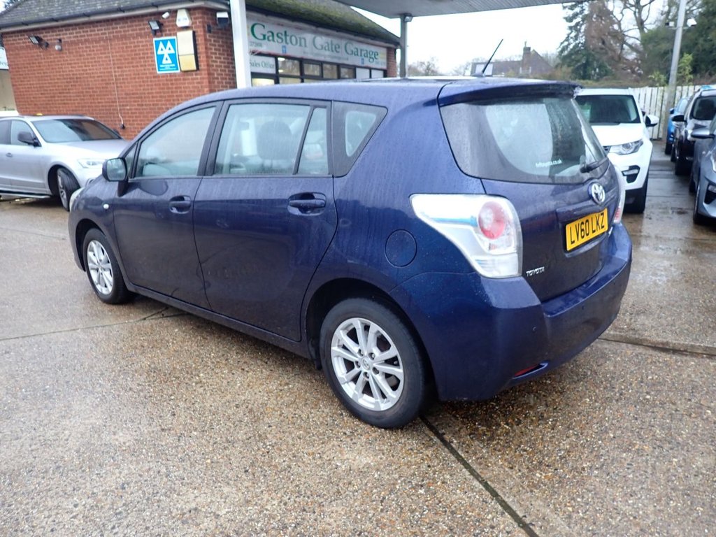 Used Toyota Verso 2010 for sale - 77287816: Photo 3