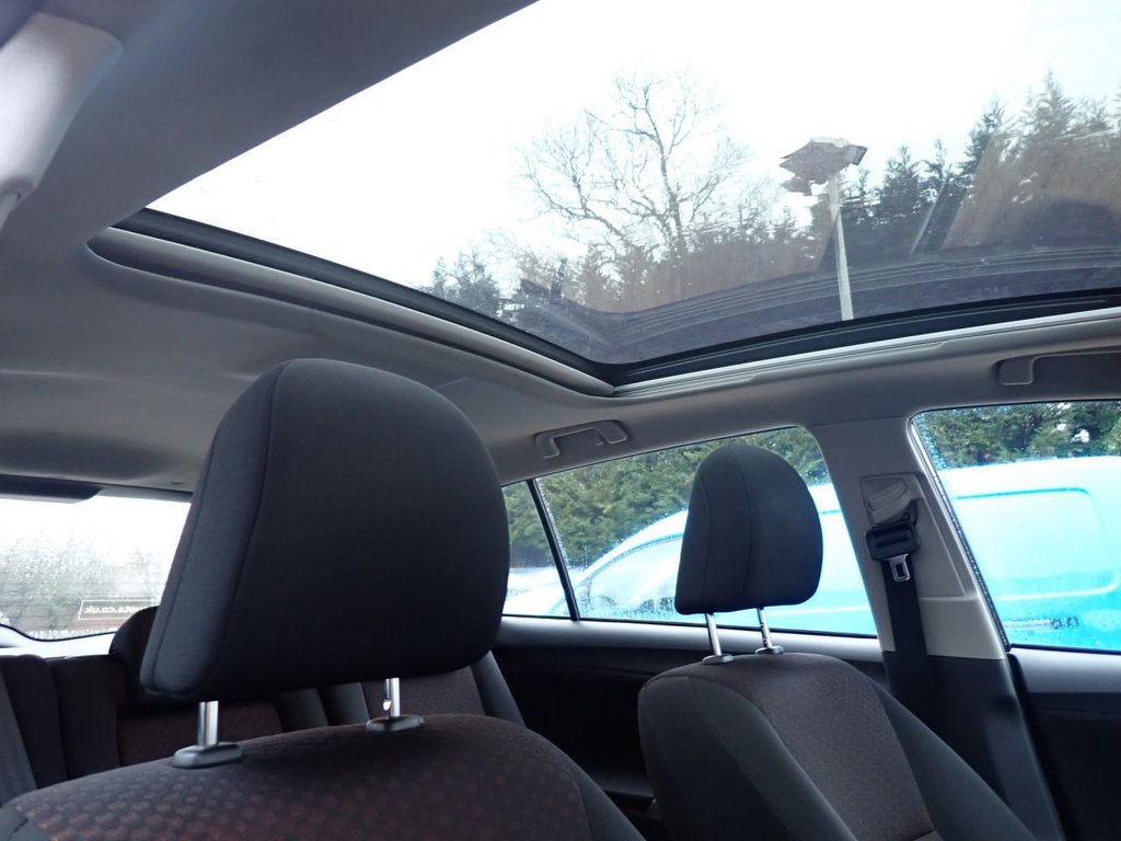 Used Toyota Verso 2010 for sale - 77287816: Photo 7