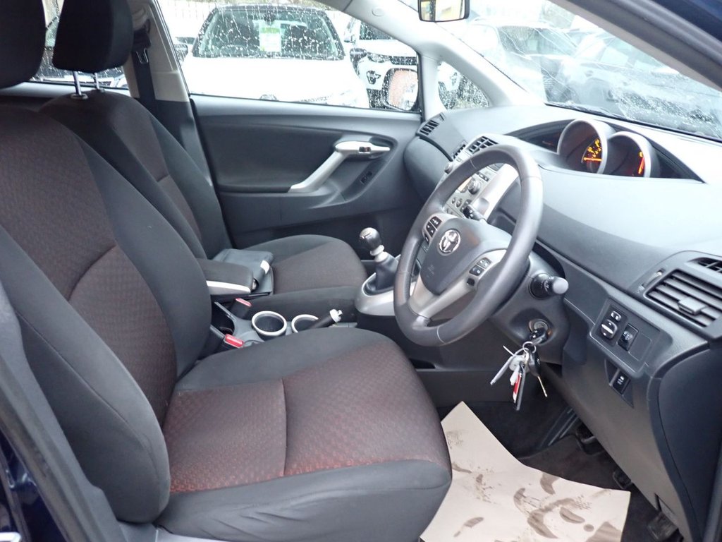 Used Toyota Verso 2010 for sale - 77287816: Photo 9