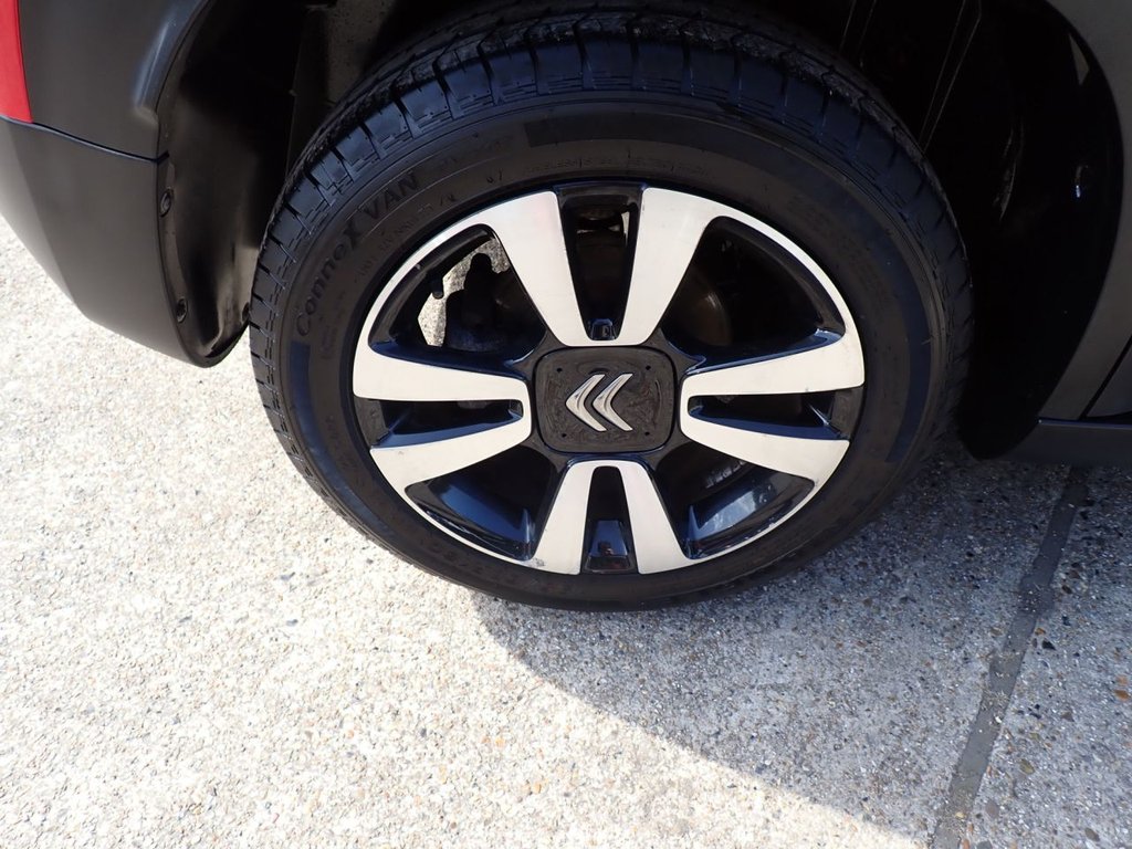 Used Citroen C3 Aircross 2018 for sale - 76235256: Photo 35