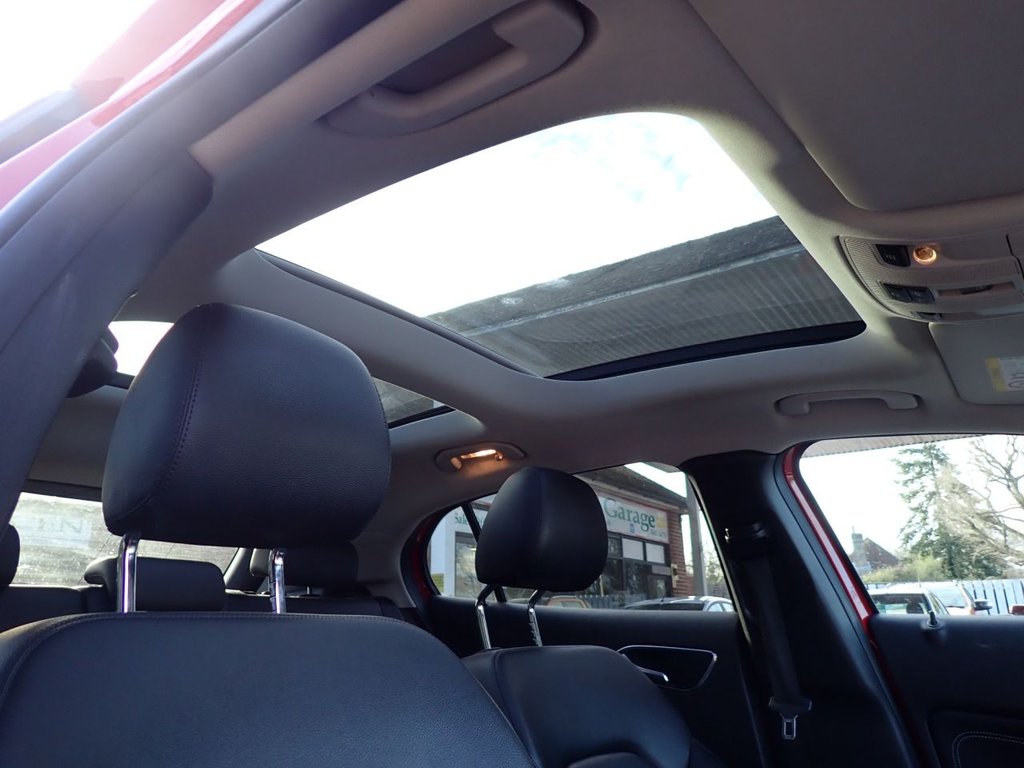 Used Mercedes-Benz GLA 2014 for sale - 78030645: Photo 6