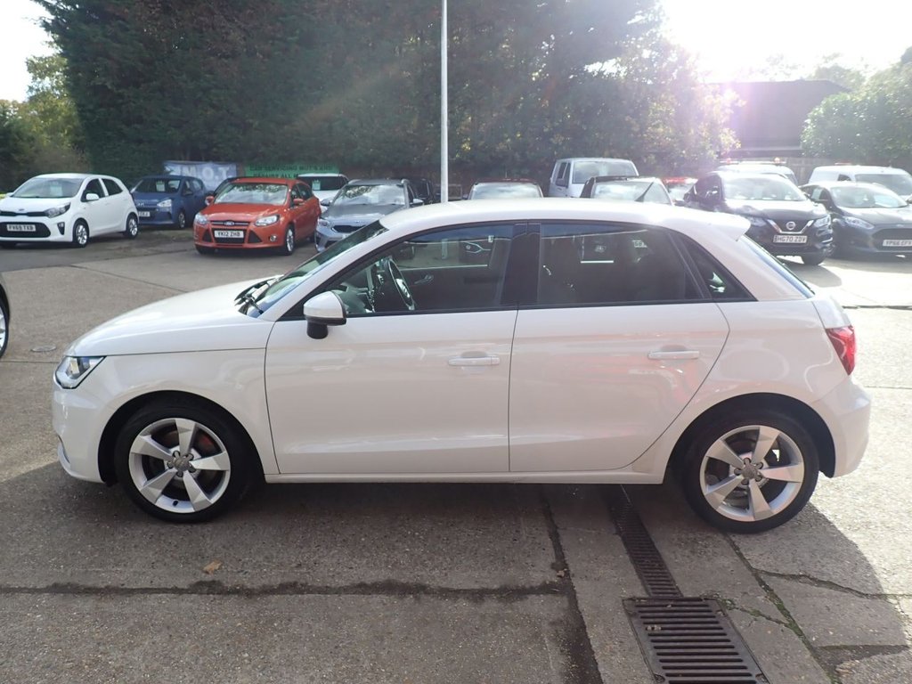 Used Audi A1 2018 for sale - 76429653: Photo 6