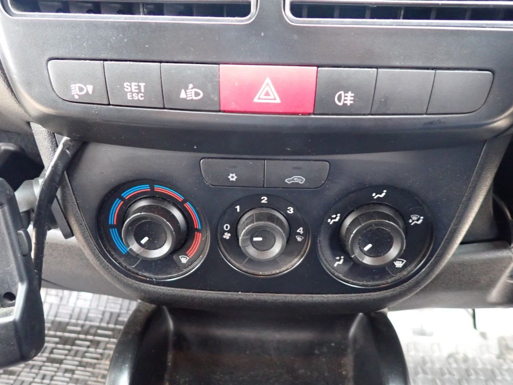 Used Vauxhall Combo 2014 for sale - 76345687: Photo 20