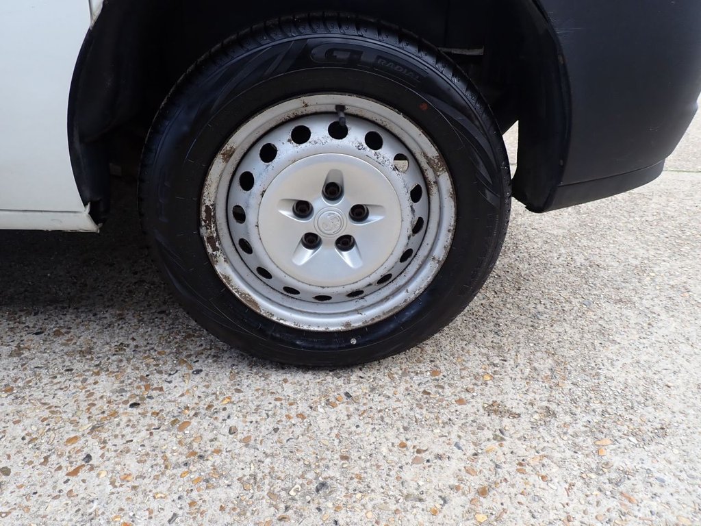 Used Vauxhall Combo 2014 for sale - 76345687: Photo 38