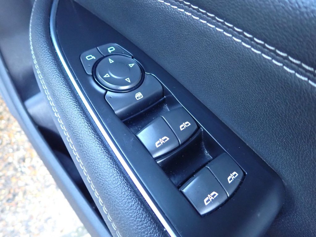 Used Vauxhall Insignia 2018 for sale - 77408377: Photo 14