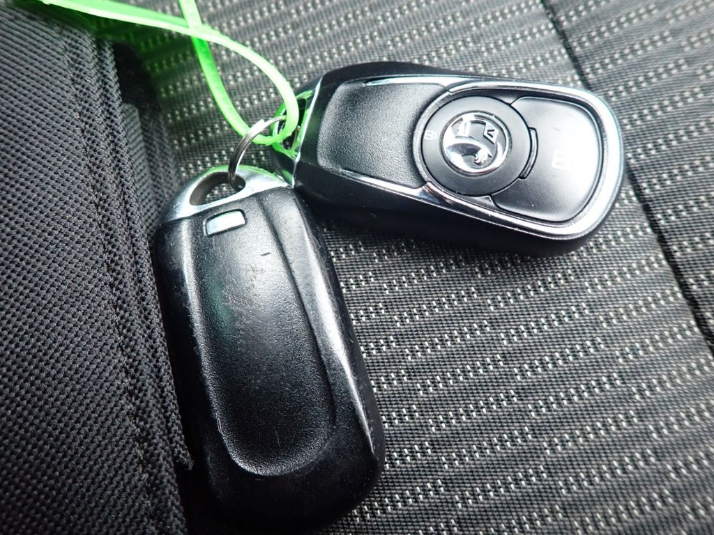 Used Vauxhall Insignia 2018 for sale - 77408377: Photo 6