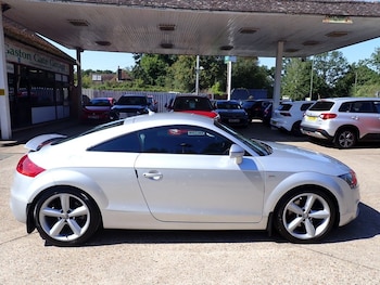 Used Audi TT 2011 for sale - 79530213: Photo