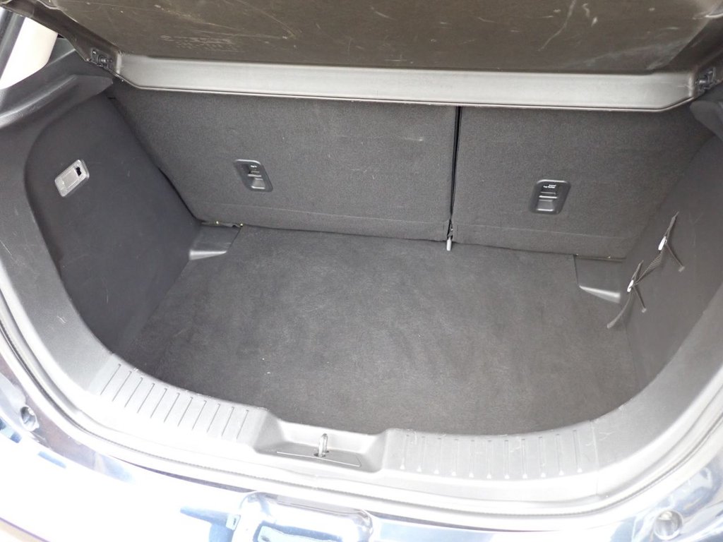 Used Mazda Mazda2 2018 for sale - 76356373: Photo 11