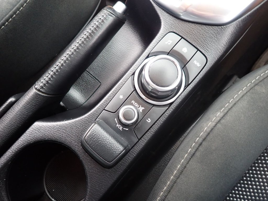 Used Mazda Mazda2 2018 for sale - 76356373: Photo 24