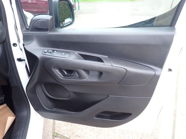 Used Vauxhall Combo 2021 for sale - 76266982: Photo 28