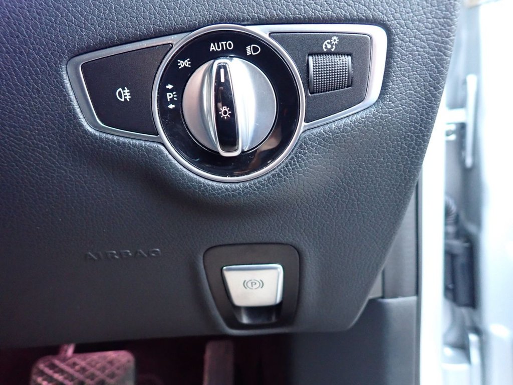 Used Mercedes-Benz E Class 2017 for sale - 76900533: Photo 16