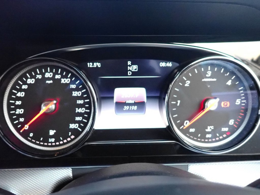 Used Mercedes-Benz E Class 2017 for sale - 76900533: Photo 19