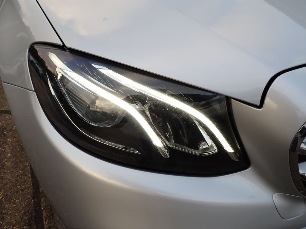 Used Mercedes-Benz E Class 2017 for sale - 76900533: Photo 42