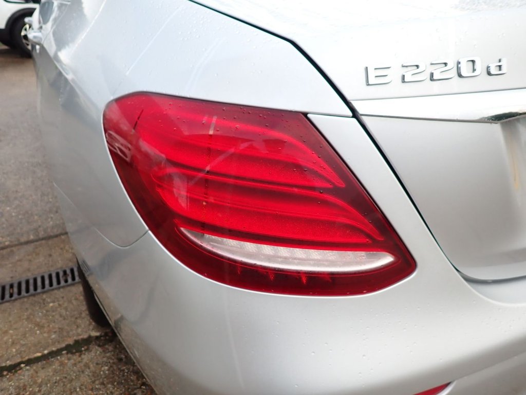 Used Mercedes-Benz E Class 2017 for sale - 76900533: Photo 46