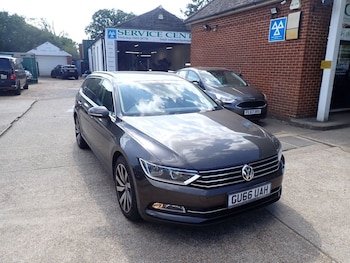 Used Volkswagen Passat 2016 for sale - 79210390: Photo